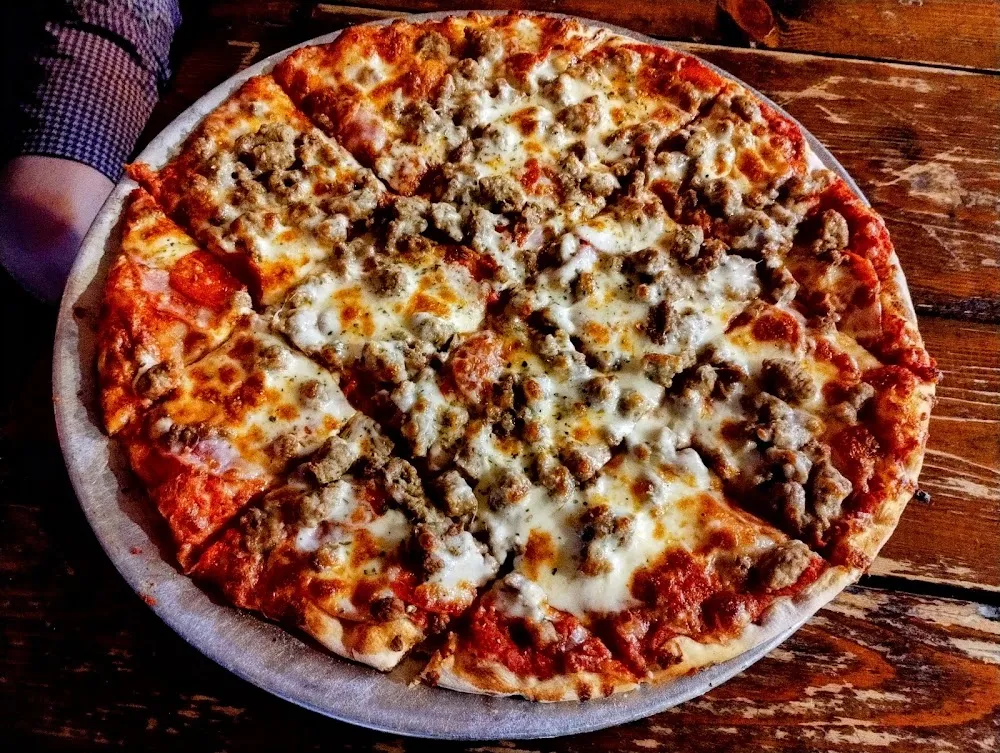 Meatlovers Pizza